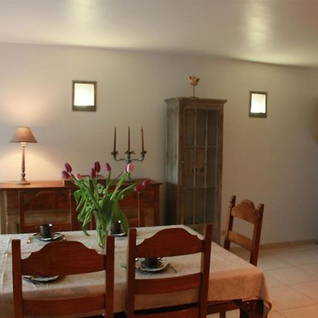 B&B Chession Falaën Eksteriør billede