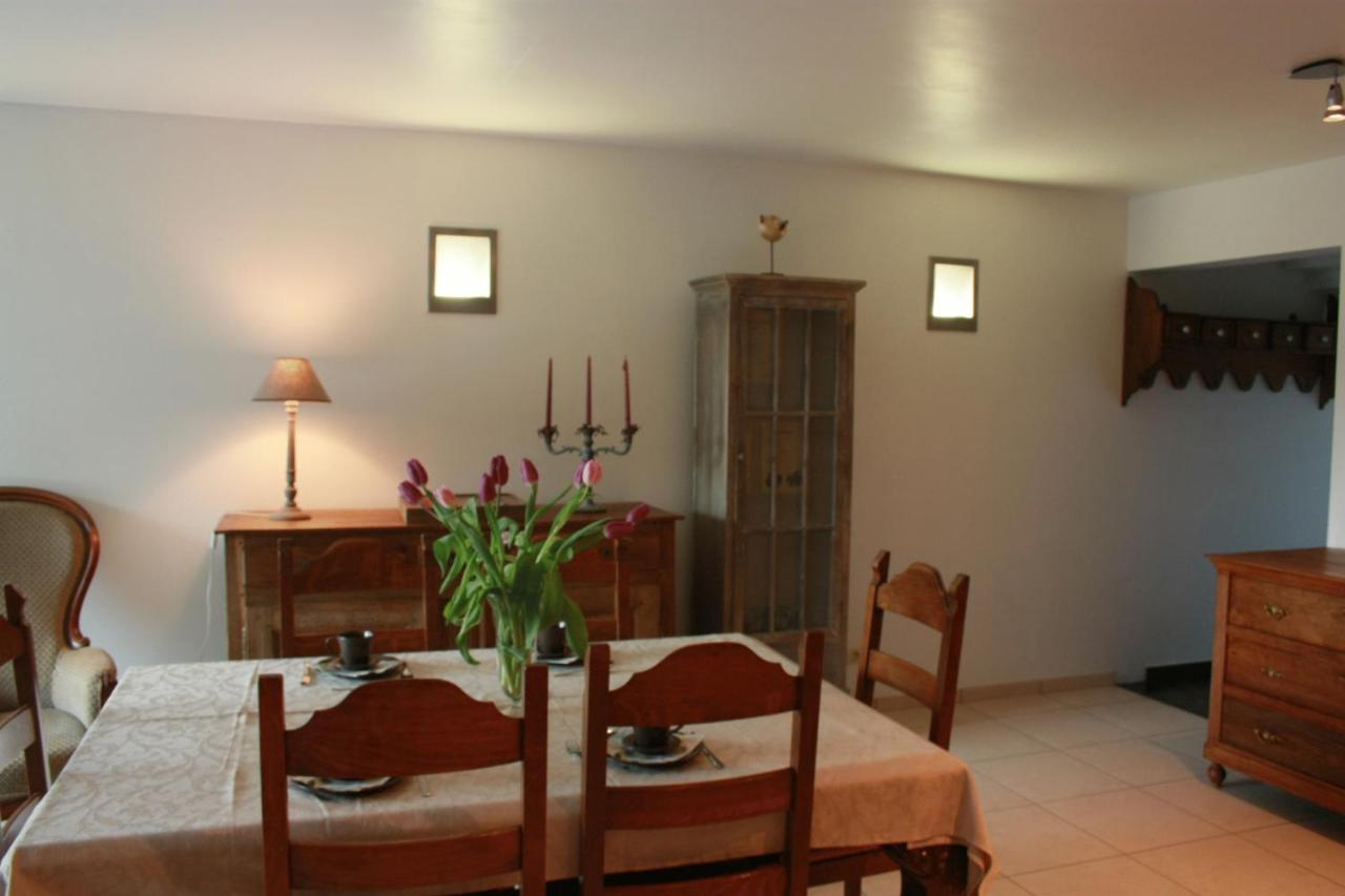 B&B Chession Falaën Eksteriør billede